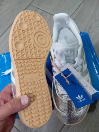 Zapatillas Adidas Samba Plata y Blancas Nuevas
