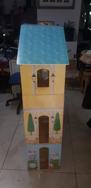 Casa de muñecas gigante de madera