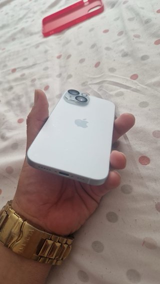 iPhone 15 Argento