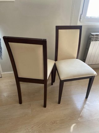 Juego de 4 sillas de comedor beige y madera
