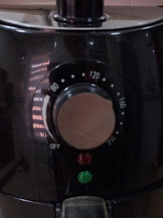 Freidora de aire Aigostar 1500W casi sin usar