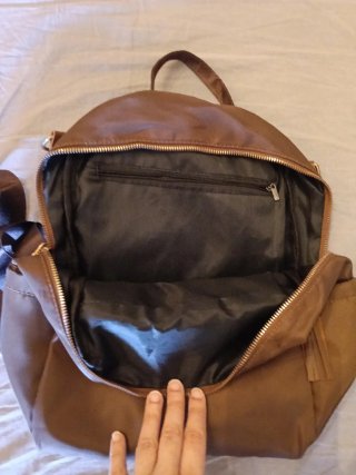 Bolso Mochila Convertible Marrón