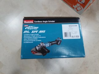 Makita Cortadora Angular Inalámbrica 40V XGT