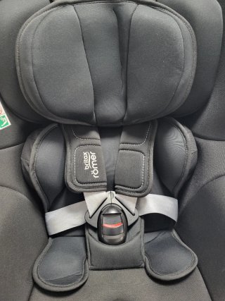 Silla coche bebé Britax Römer negra
