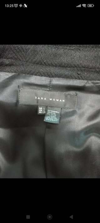 Abrigo Zara Negro estilo casaca