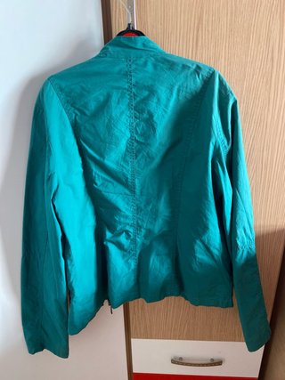 Chaqueta verde azulado