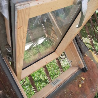 Ventana de Techo FAKRO FTP-V U3 55/78