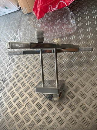 Lámpara de mesa moderna