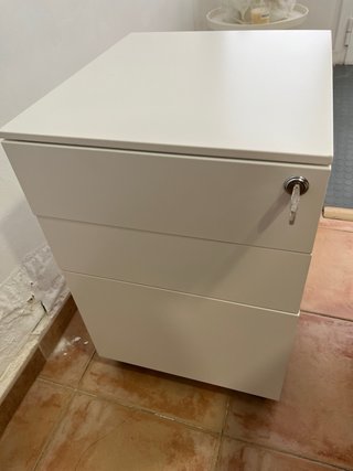 Cajonera de oficina con llave