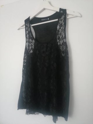 Camiseta tirantes Shana encaje negra Talla M