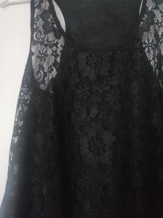 Camiseta tirantes Shana encaje negra Talla M