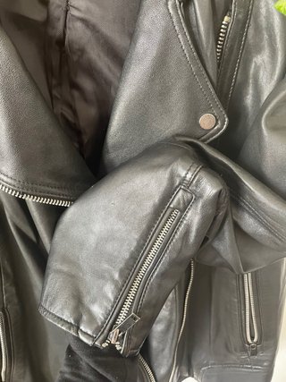 Chaqueta de cuero Violeta Negra