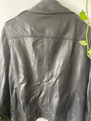 Chaqueta de cuero Violeta Negra