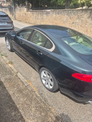 Jaguar XF 2011