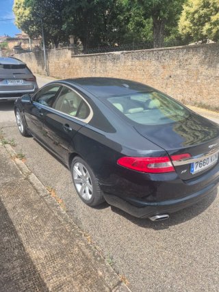 Jaguar XF 2011
