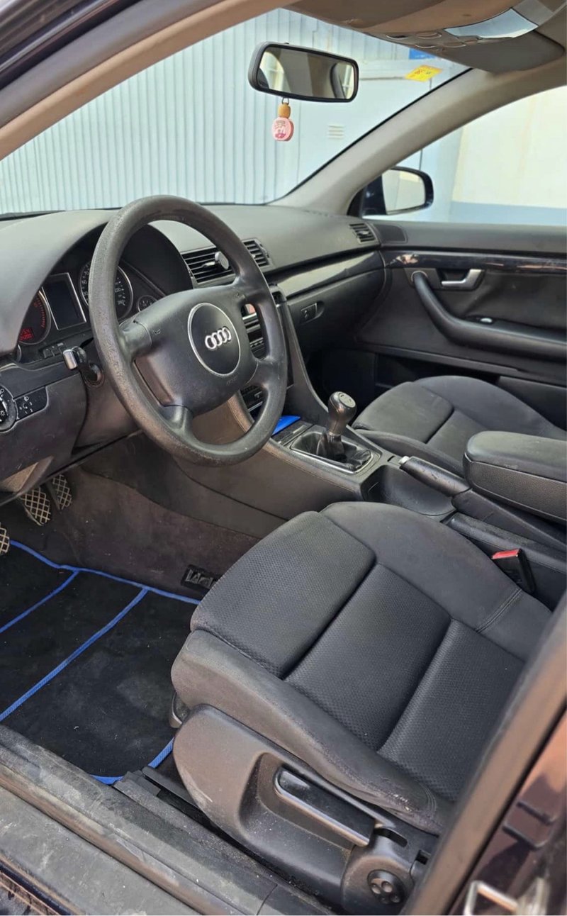 Audi A4 2005 - foto 1