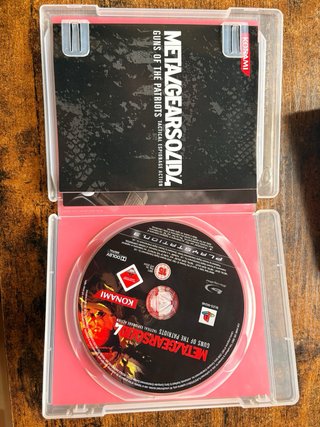 Metal Gear Solid 4 PS3 Guns of the Patriots