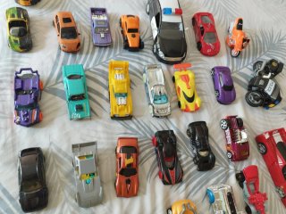 Muchos coches