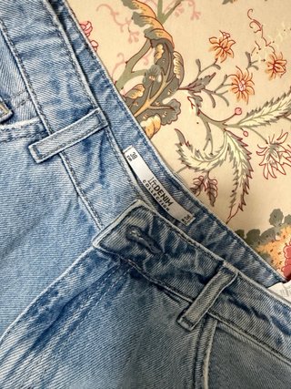 Shorts vaqueros con pedrería