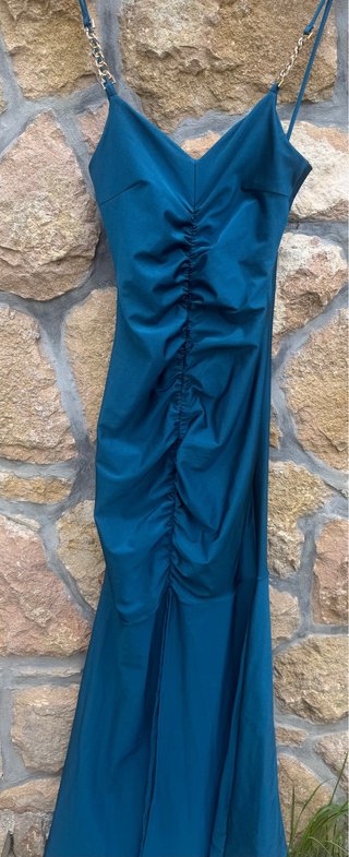 Vestido fiesta azul petróleo drapeado