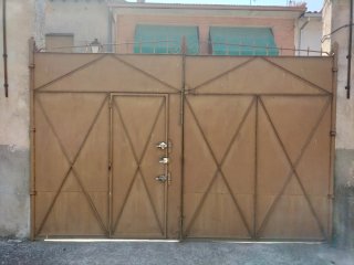 Puertas de hierro antiguas