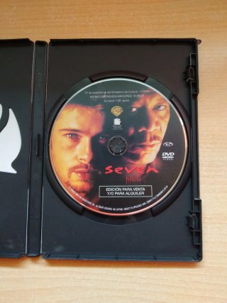 Pack 2 dvds de 3 películas Brad Pitt+Regalo foto 5
