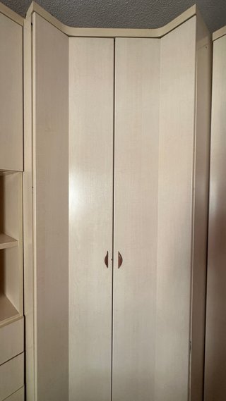 Conjunto de armarios y estanterías