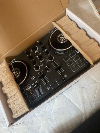 Alesis Vmini y Numark Party Mix Nuevos