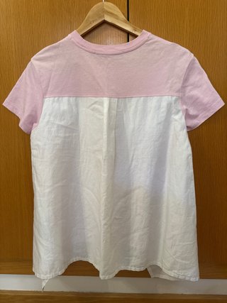 Camiseta Karl Lagerfeld rosa y blanca