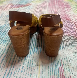 Sandalias tacón marca Banca.t
