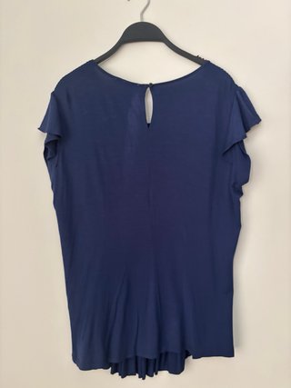 Blusa azul mujer con pedrería y plisados