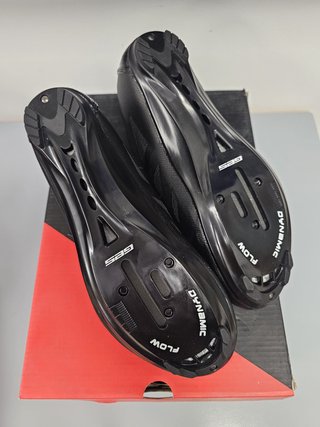 Zapatillas GES Roadstern Negras Talla 39 y 40
