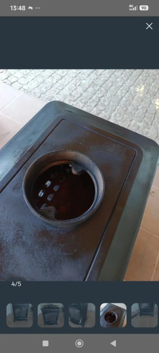 Estufa de leña de hierro fundido