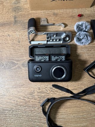 Fujifilm X-M5 + Accesorios. Cámara de foto y video
