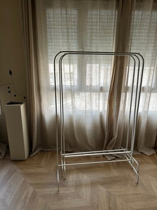 Burros de ropa IKEA blancos