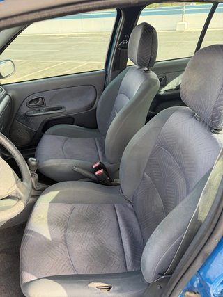 Renault Clio 2002