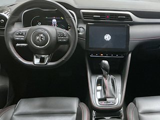 MG ZS 2022