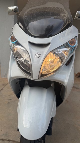 Burgman 400