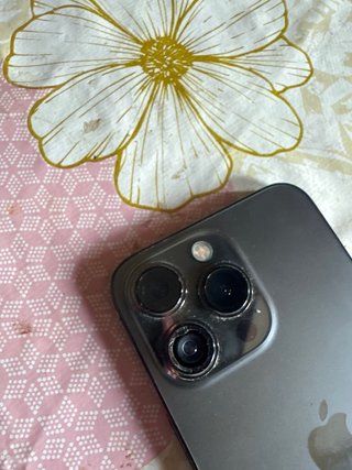 iPhone 13 Pro Apple