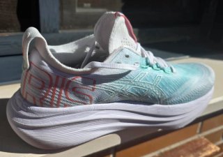 Asics Gel Nimbus 27 PARÍS Talla 43.5