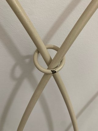 Cabecero de hierro forjado beige