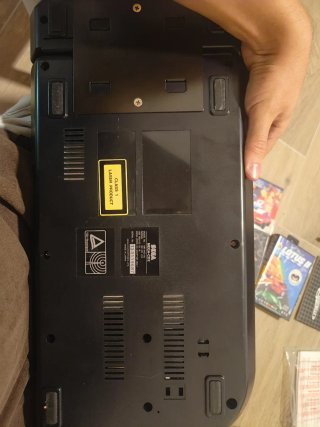 Sega Mega Drive II + Mega-CD + 4 Comandi + 6 Giochi