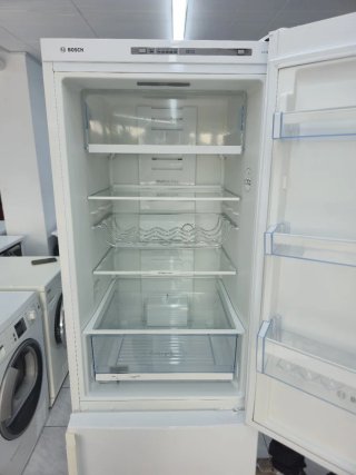 Nevera marca BOSCH