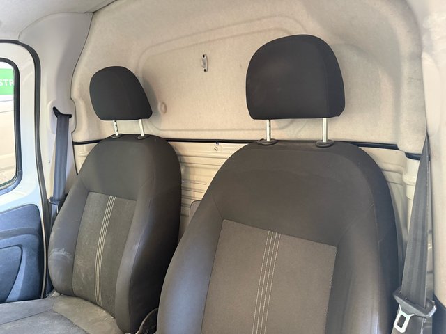 Fiat Fiorino Cargo Base N1 1.3 MJet 59 kW (80 CV)