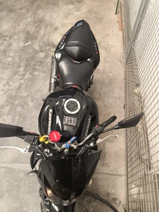 Kawasaki Z750 ABS Naked Negra/Roja