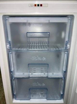 Congelador BEKO Blanco