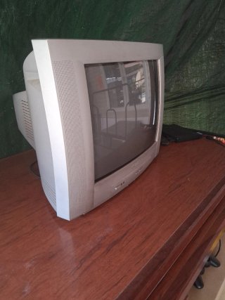 Televisor Antiguo Philips Plata