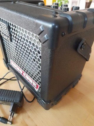Amplificador Roland Micro Cube