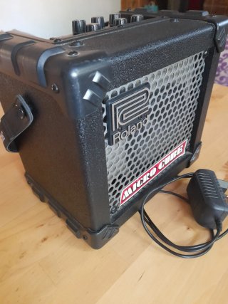 Amplificador Roland Micro Cube