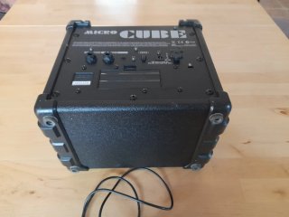 Amplificador Roland Micro Cube